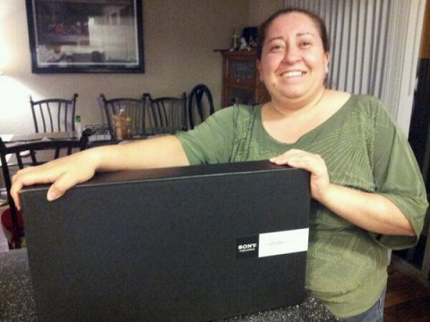 "HISCEC thanks for the great conference Fabiola  received  today the price winner laptop" - Salvador Sanchez